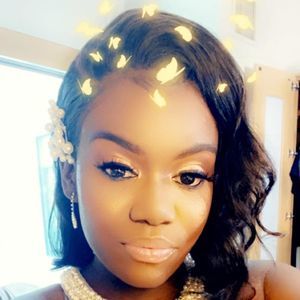 Meet your Posher, Brittney